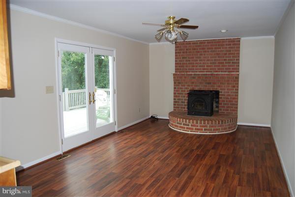 911 Clear View Road Union Bridge, MD 21791 - Photo 6 of 27 Family Room