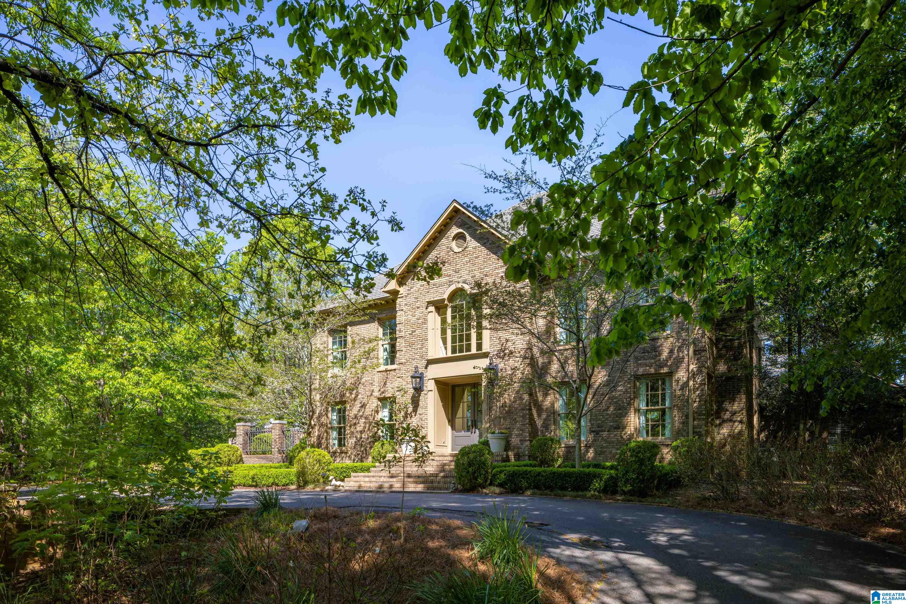 4408 Old Leeds Road Mountain Brook, AL 35213 - Photo 3 of 83