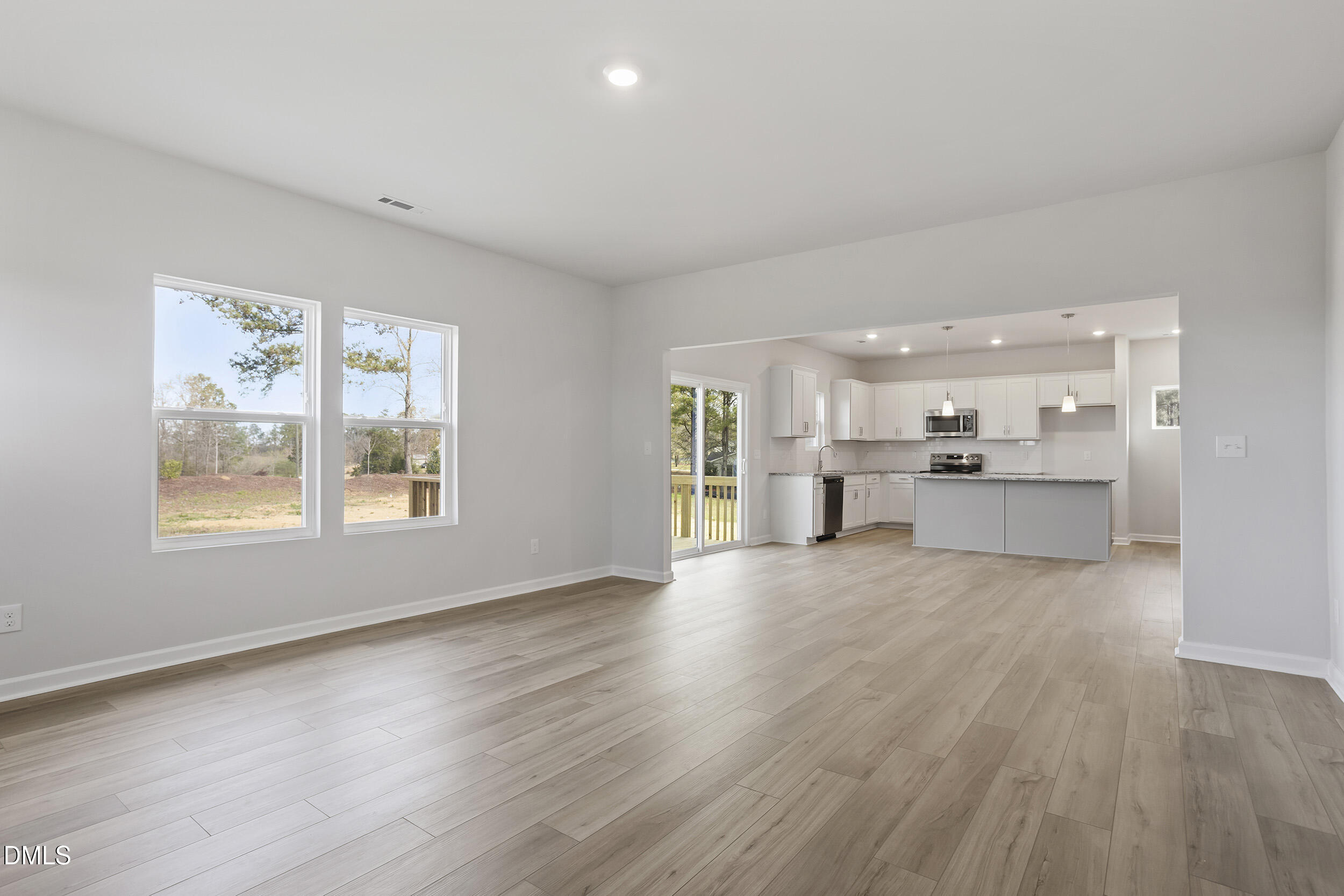 67 Bainbridge Angier, NC 27501 - Photo 12 of 31 FMWeb04