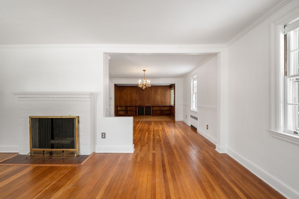159 Payson Road Chestnut Hill, MA 02467 - Photo 12 of 39