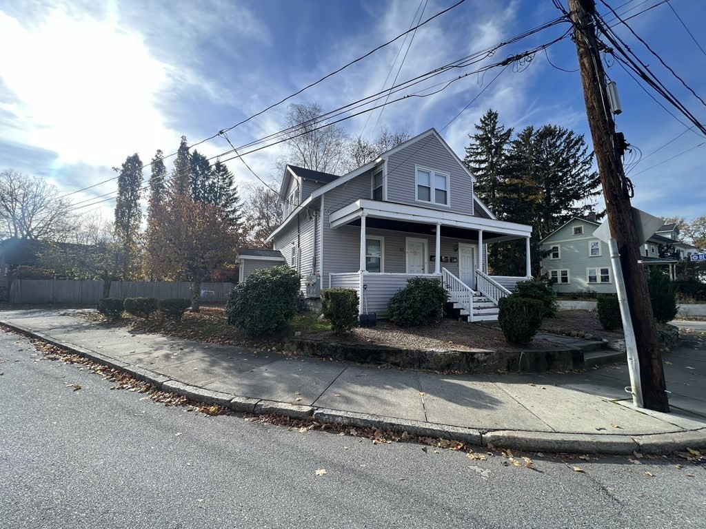 57 Gorman Road Framingham, MA 01702 - Photo 2 of 34 Gallery Image 2