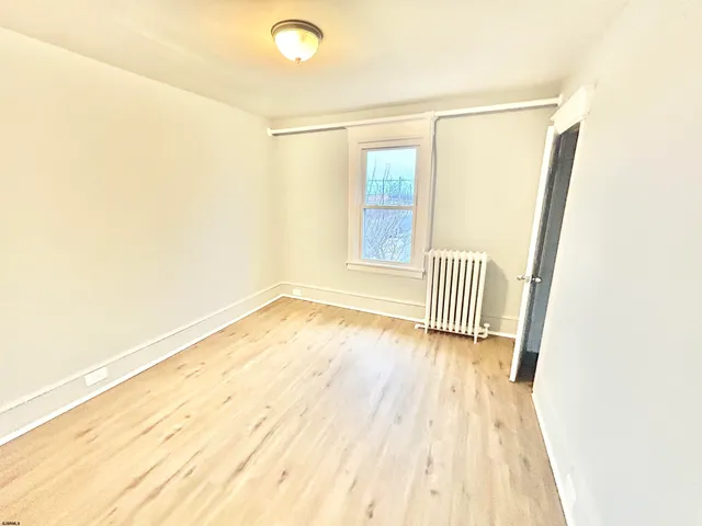 $3,000 | 1830 East Riverside Drive, Unit 2, Atlantic City, NJ 08401