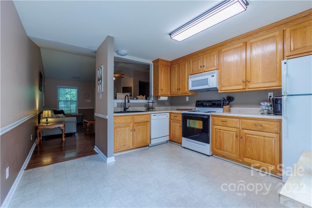 5718 Lewis Road Gastonia, NC 28052 - Photo 9 of 25 Gallery Image 9