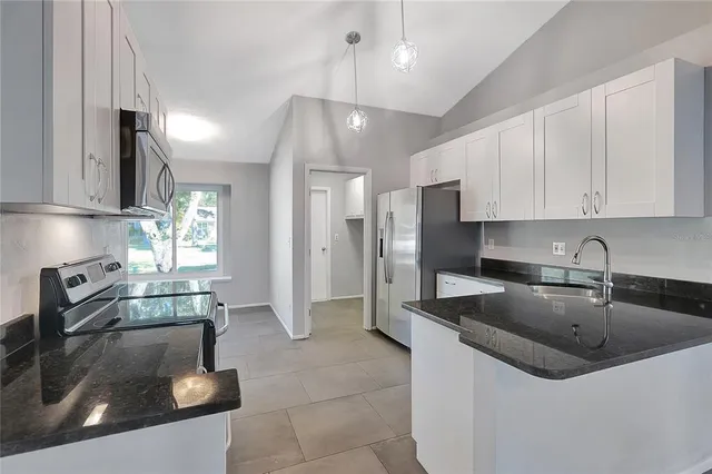 $469,000 | 2038 Bonnie Avenue, Palm Harbor, FL 34683