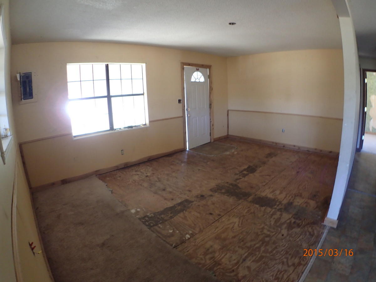 4235 Harielson Road Crestview, FL 32539 - Photo 2 of 21 14-P3160231.jpg