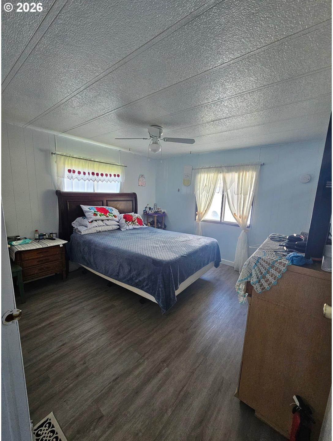 1267 Tucker Road, Unit 18 Hood River, OR 97031 - Photo 15 of 30 Gallery Image 15