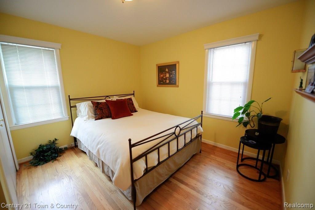 4408 Amherst Road Royal Oak, MI 48073 - Photo 22 of 51 First Floor Bedroom 1.jpg