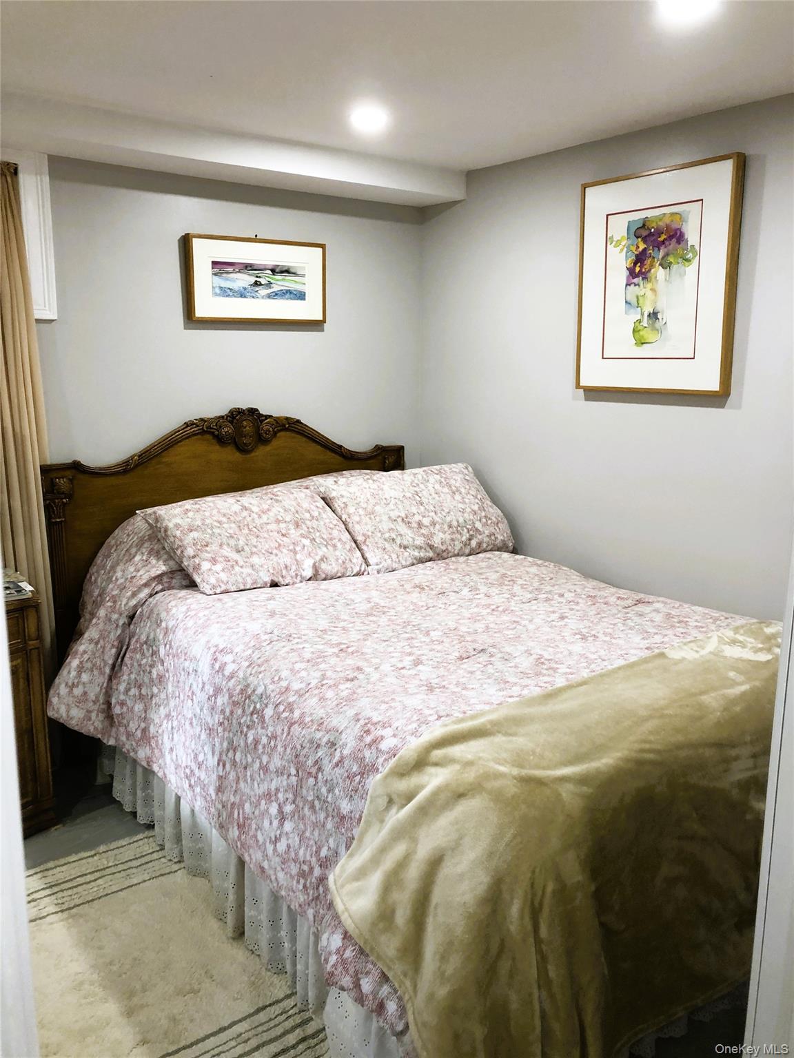 24 Cedar Road Westbury, NY 11590 - Photo 14 of 21 Carpeted bedroom with recessed lighting