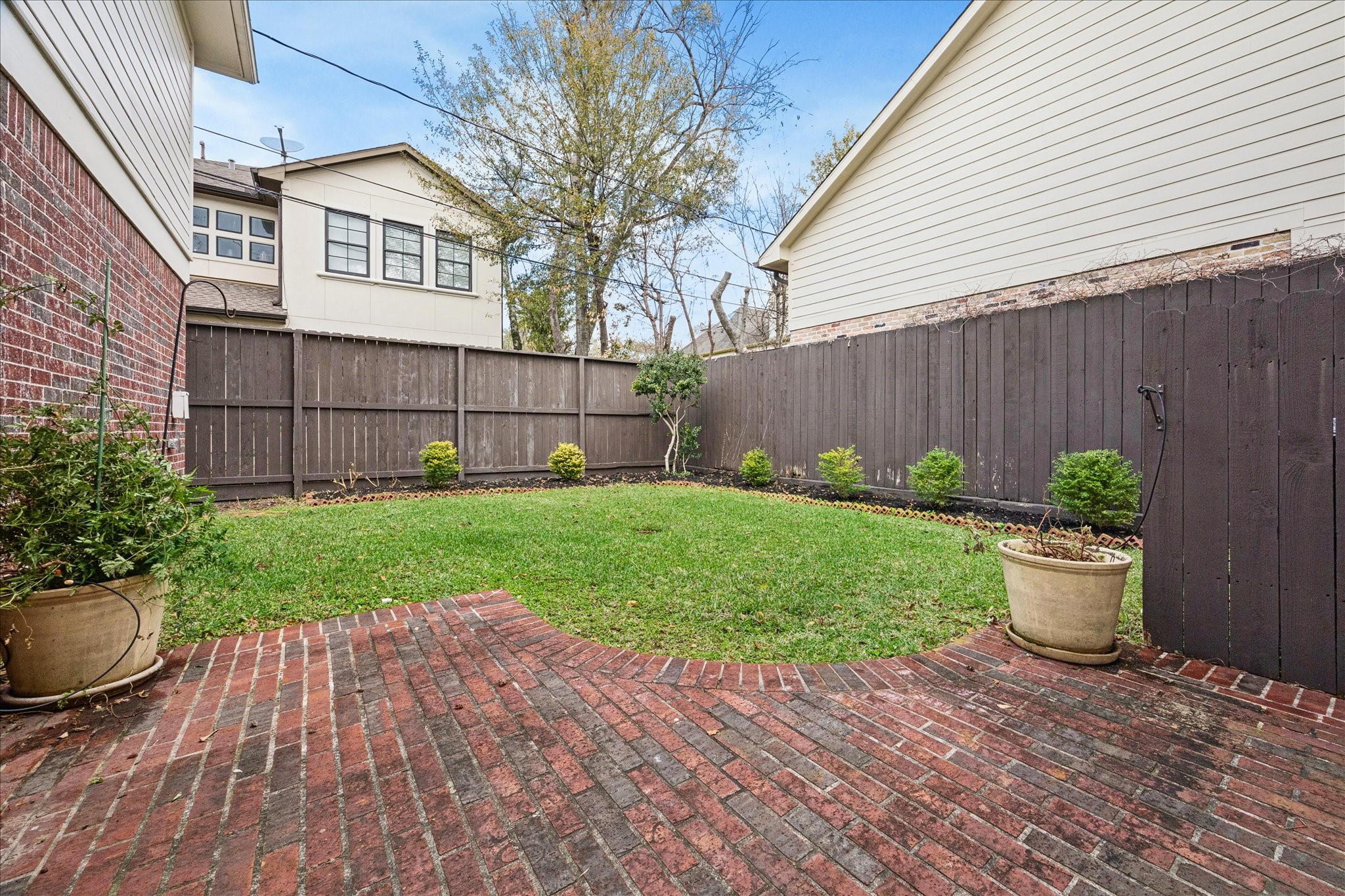 4230 Byron Street Houston, TX 77005 - Photo 25 of 26 Outdoor Space