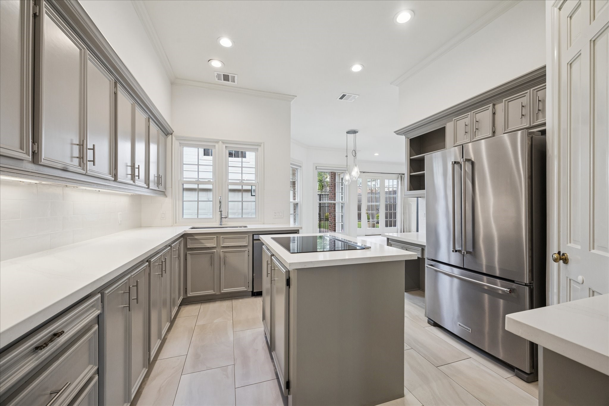 4230 Byron Street Houston, TX 77005 - Photo 8 of 26 Kitchen