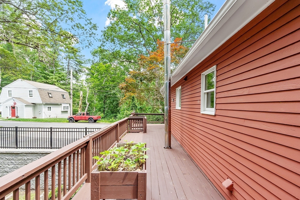 14 Boat House Road Groton, MA 01450 - Photo 30 of 41 view of balcony with furniture