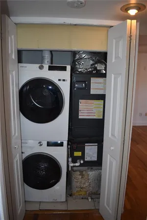 a view of washer and dryer in a utility room