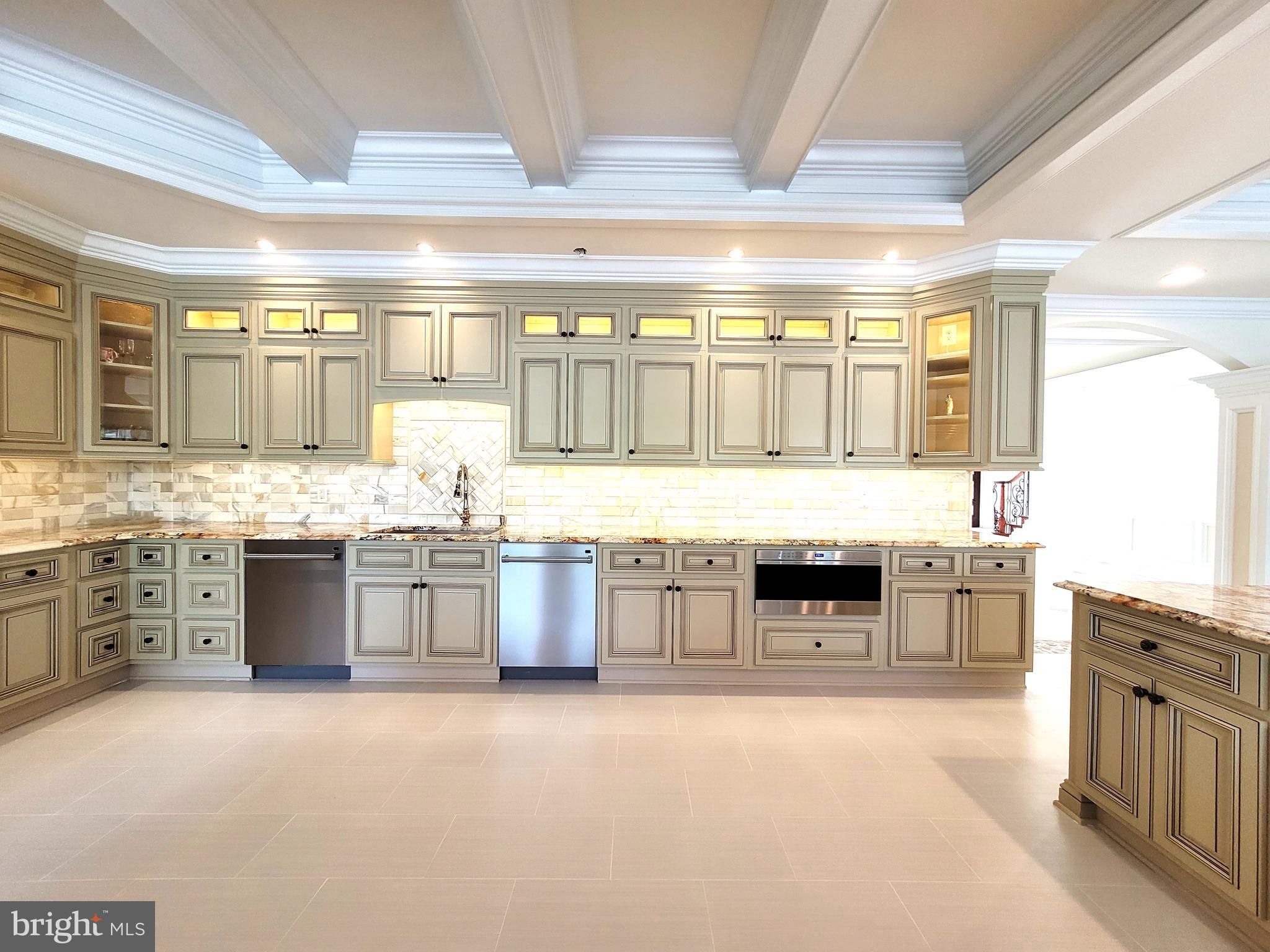 3617 Chain Bridge Road Fairfax, VA 22030 - Photo 33 of 83 Kitchen