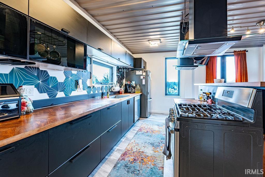 421 North County Line Road Markle, IN 46770 - Photo 8 of 34