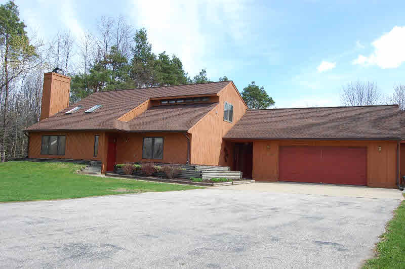 1509 Fraser Road Kawkawlin, MI 48631 - Photo 1 of 18