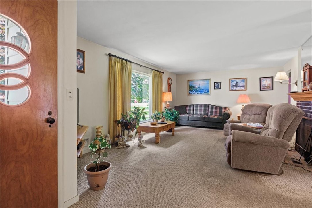 5325 West Ridge Road Parma, NY 14559 - Photo 3 of 35