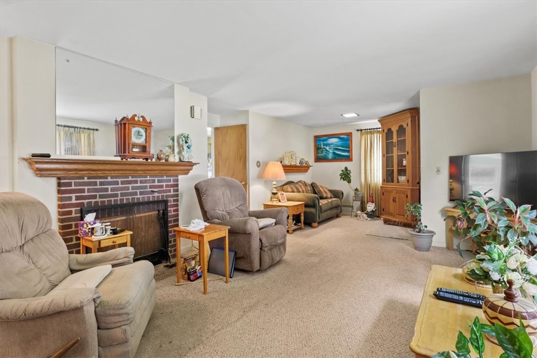 5325 West Ridge Road Parma, NY 14559 - Photo 5 of 35