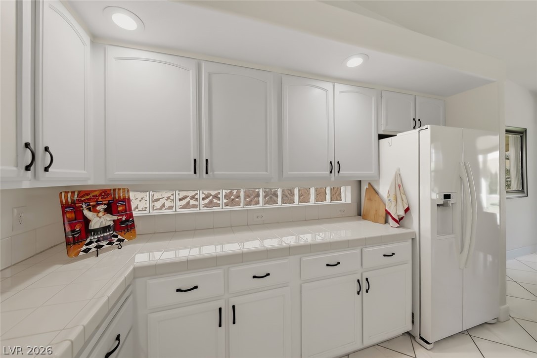 10 Rising Sun Court Henderson, NV 89074 - Photo 14 of 38 Glass blocks to let natural light in