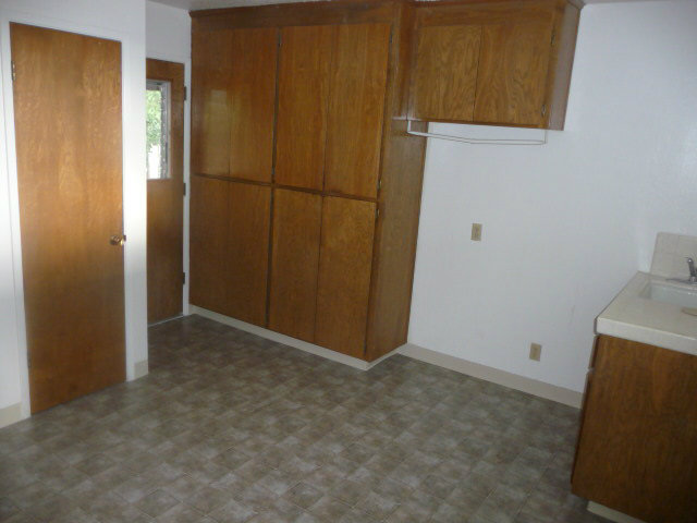 310 Rider Ridge Road Santa Cruz, CA 95065 - Photo 5 of 12 a view of an empty room