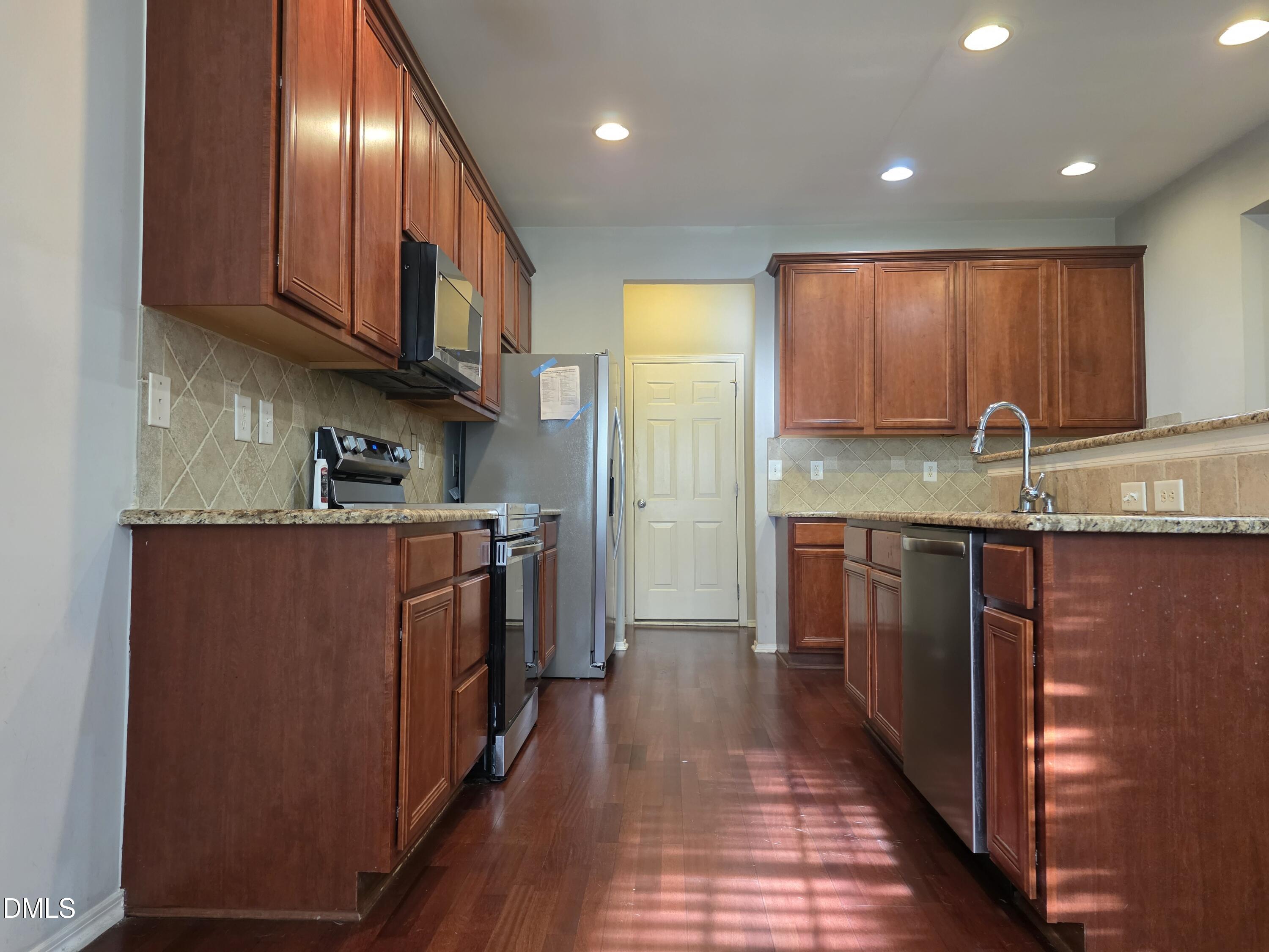 8208 Stone Cellar Drive Raleigh, NC 27613 - Photo 14 of 30