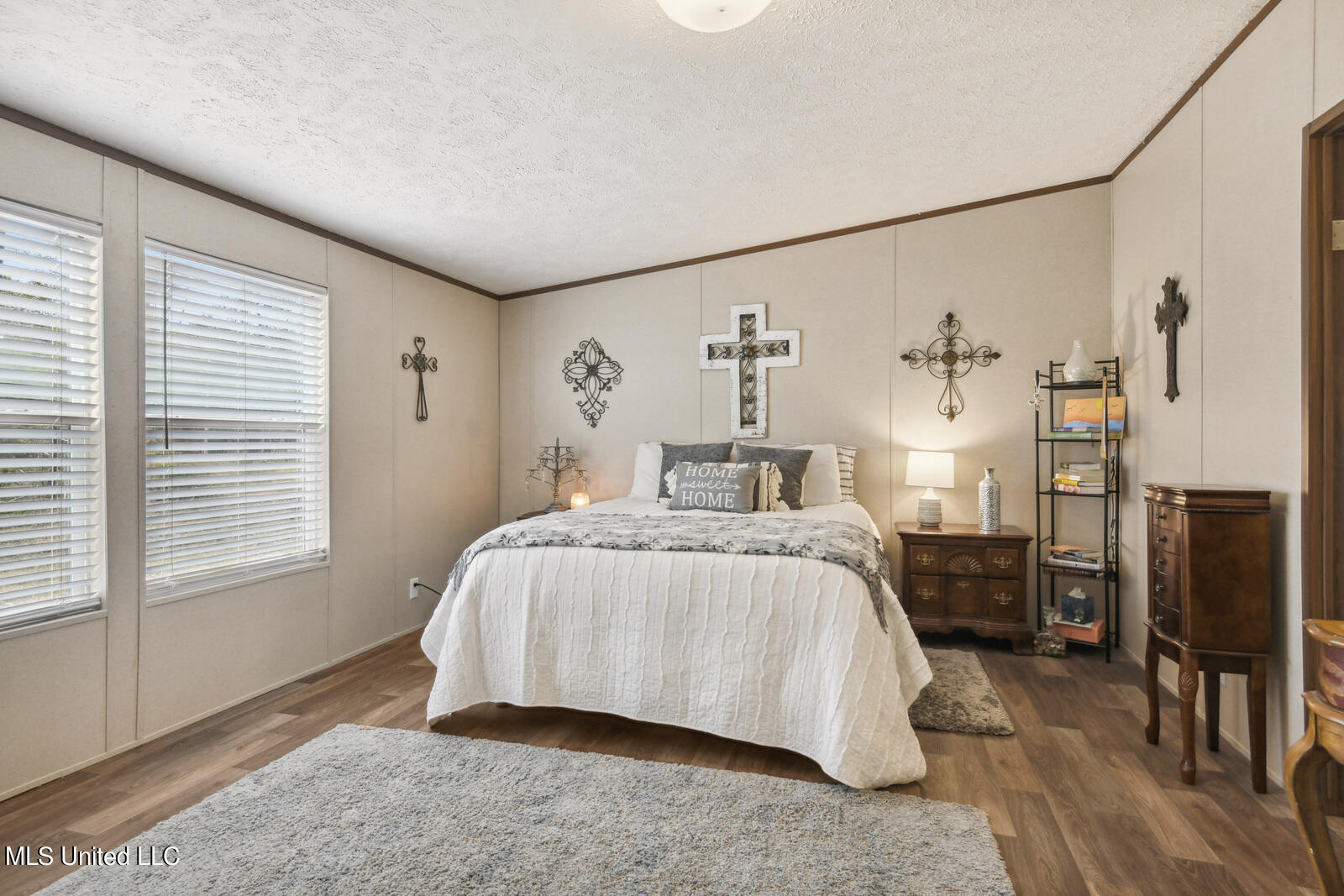 20485 White Road Vancleave, MS 39565 - Photo 16 of 18 015_1600x1067_mls_1600x1067