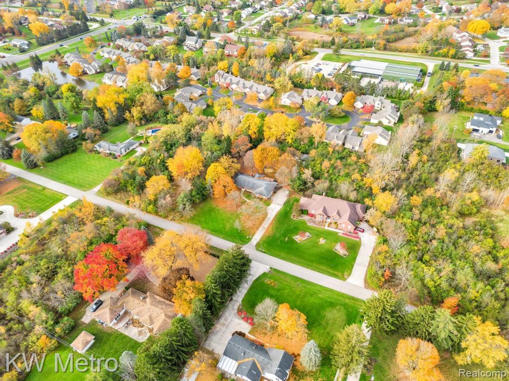 7380 Villamuer Road West Bloomfield, MI 48322 - Photo 59 of 59