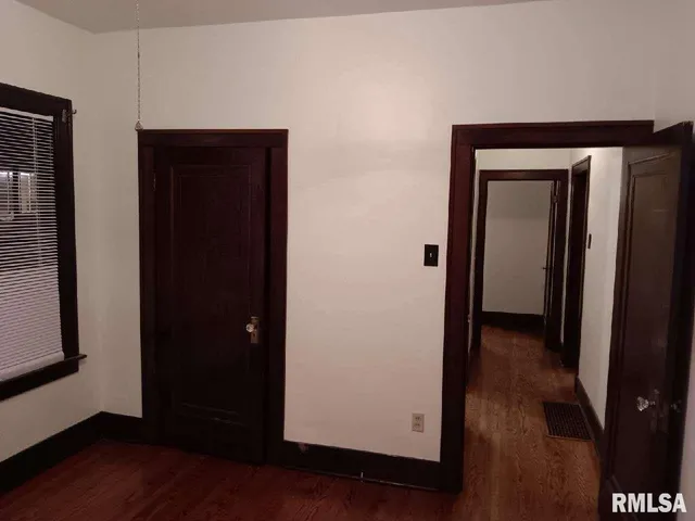 $115,000 | 447 West Cook Street, Springfield, IL 62704