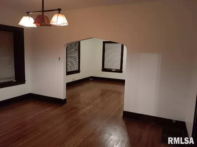 $115,000 | 447 West Cook Street, Springfield, IL 62704