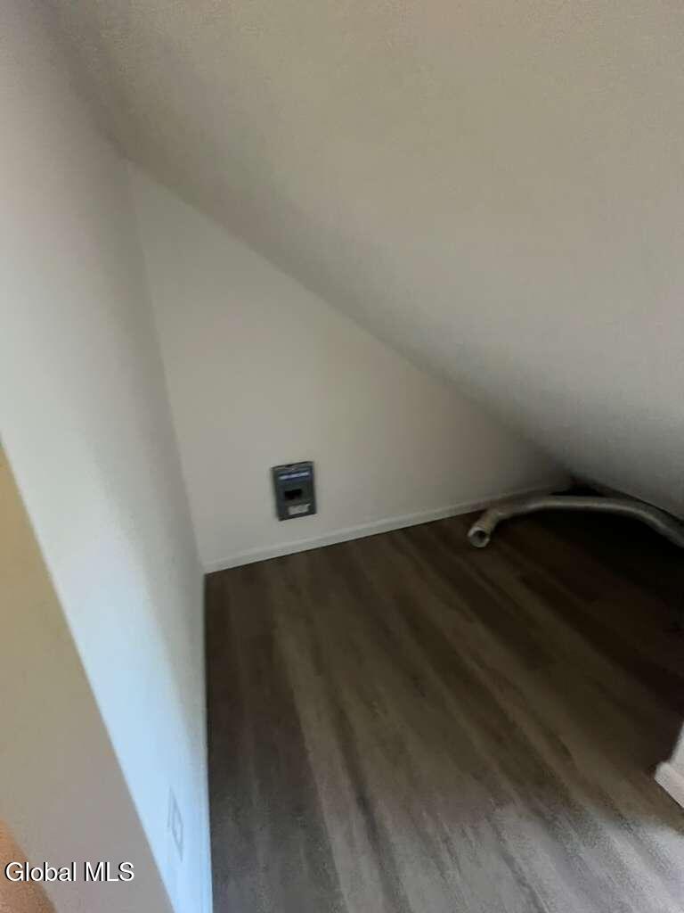 1037 Roberta Road Rotterdam, NY 12303 - Photo 25 of 31 PHOTO-2025-09-04-13-56-47