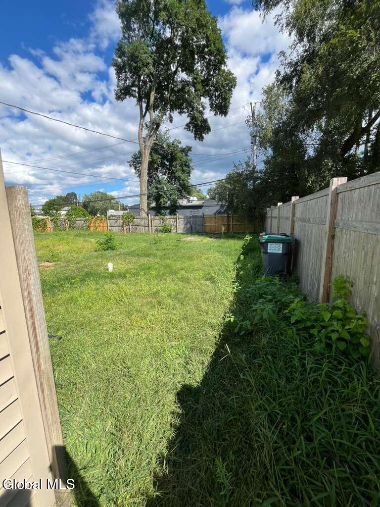 1037 Roberta Road Rotterdam, NY 12303 - Photo 26 of 31 PHOTO-2025-09-04-13-55-26 3