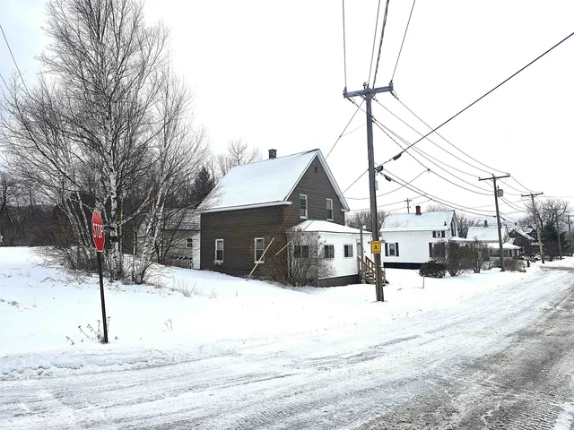 $160,000 | 1408 Napert Street, Berlin, NH 03570