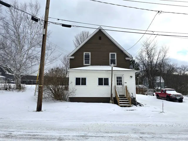 $160,000 | 1408 Napert Street, Berlin, NH 03570