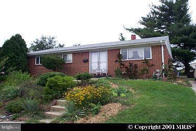 902 Smoke Tree Road Baltimore, MD 21208 - Photo 1 of 20 Exterior (Front)