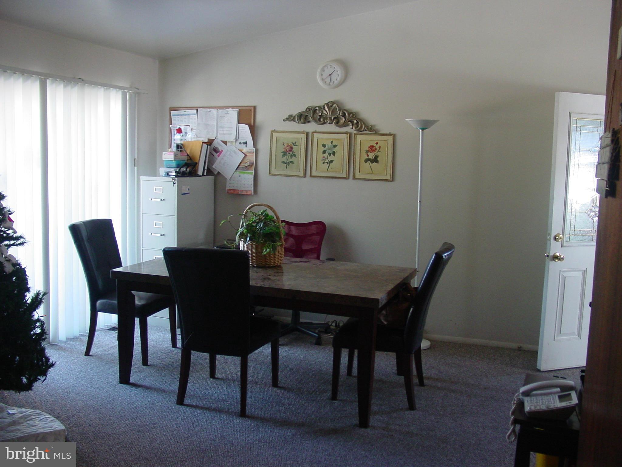 902 Smoke Tree Road Baltimore, MD 21208 - Photo 9 of 20 Dining Room