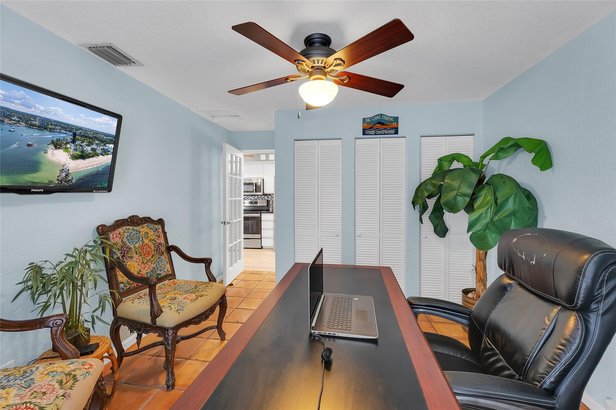 3404 Barton Road Pompano Beach, FL 33062 - Photo 15 of 46 a living room with furniture