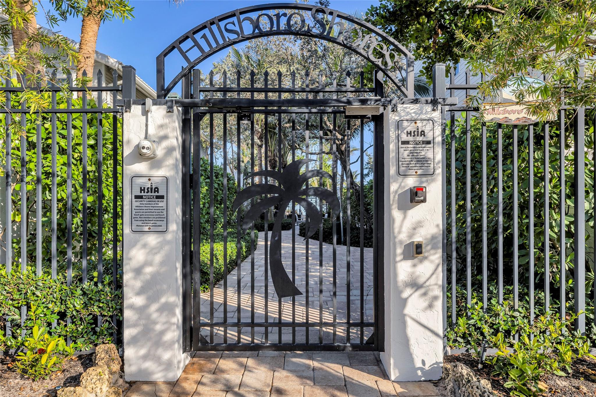 3404 Barton Road Pompano Beach, FL 33062 - Photo 36 of 46 a view of entryway