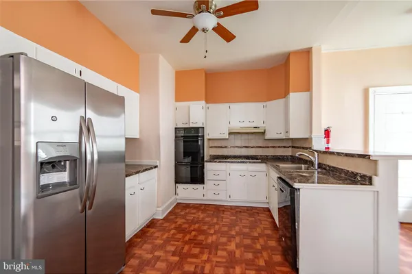$2,550 | 5002 Chestnut Street, Philadelphia, PA 19139