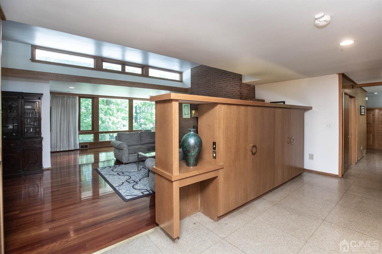 8 Hamlin Road Edison, NJ 08817 - Photo 22 of 43