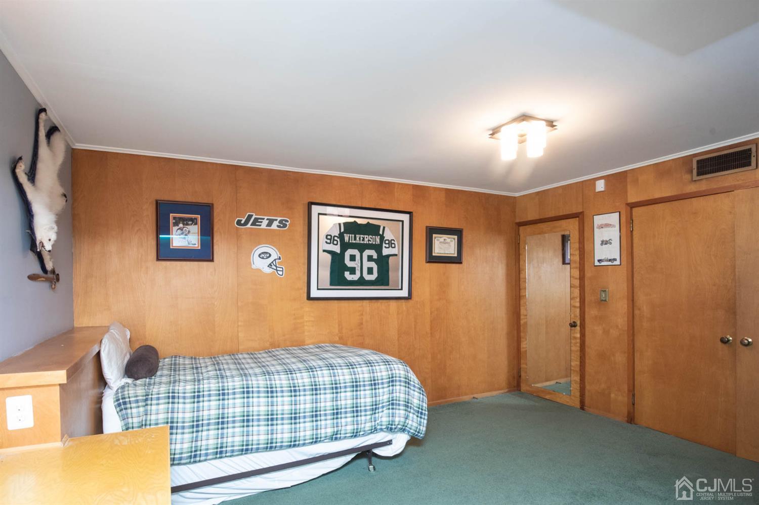 8 Hamlin Road Edison, NJ 08817 - Photo 36 of 43