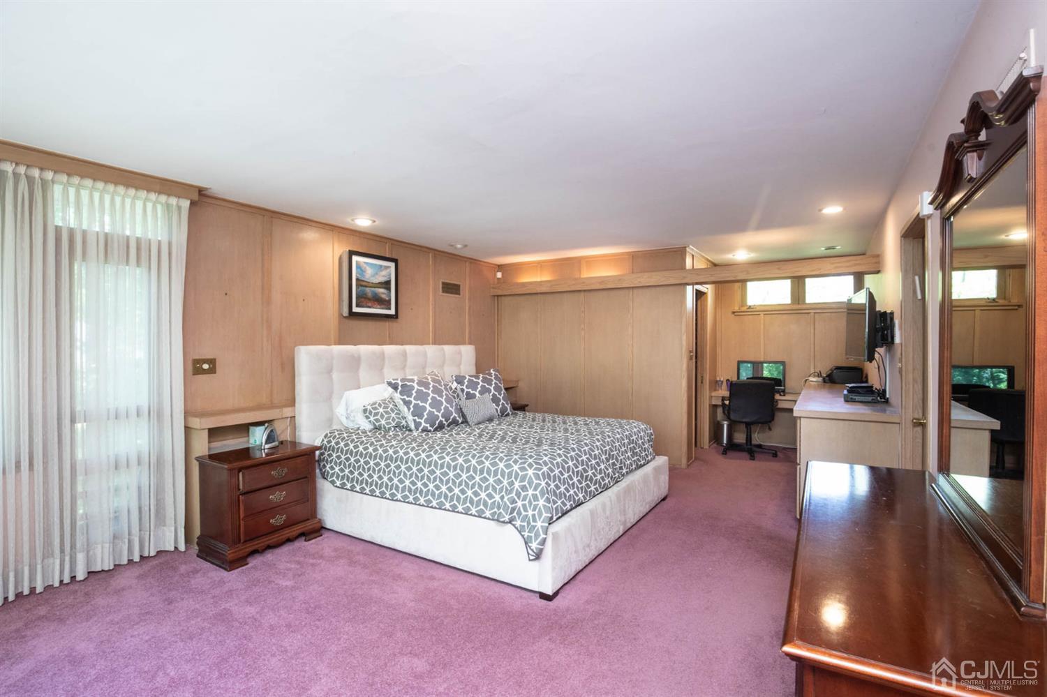 8 Hamlin Road Edison, NJ 08817 - Photo 42 of 43