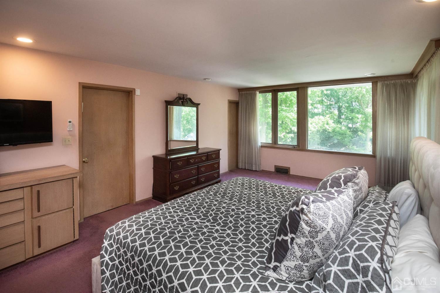 8 Hamlin Road Edison, NJ 08817 - Photo 43 of 43