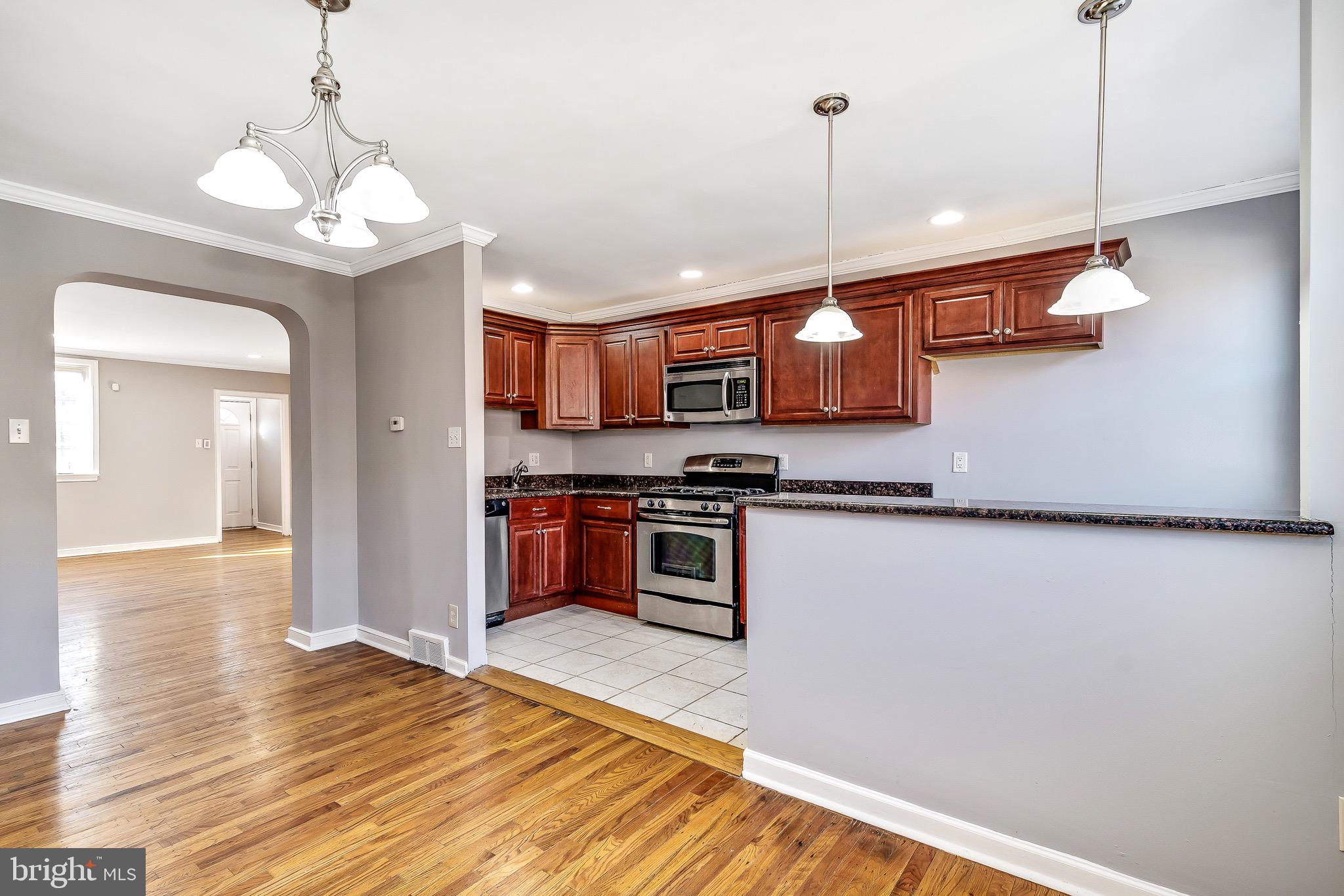 8523 Temple Road Philadelphia, PA 19150 - Photo 6 of 26 Gallery Image 6