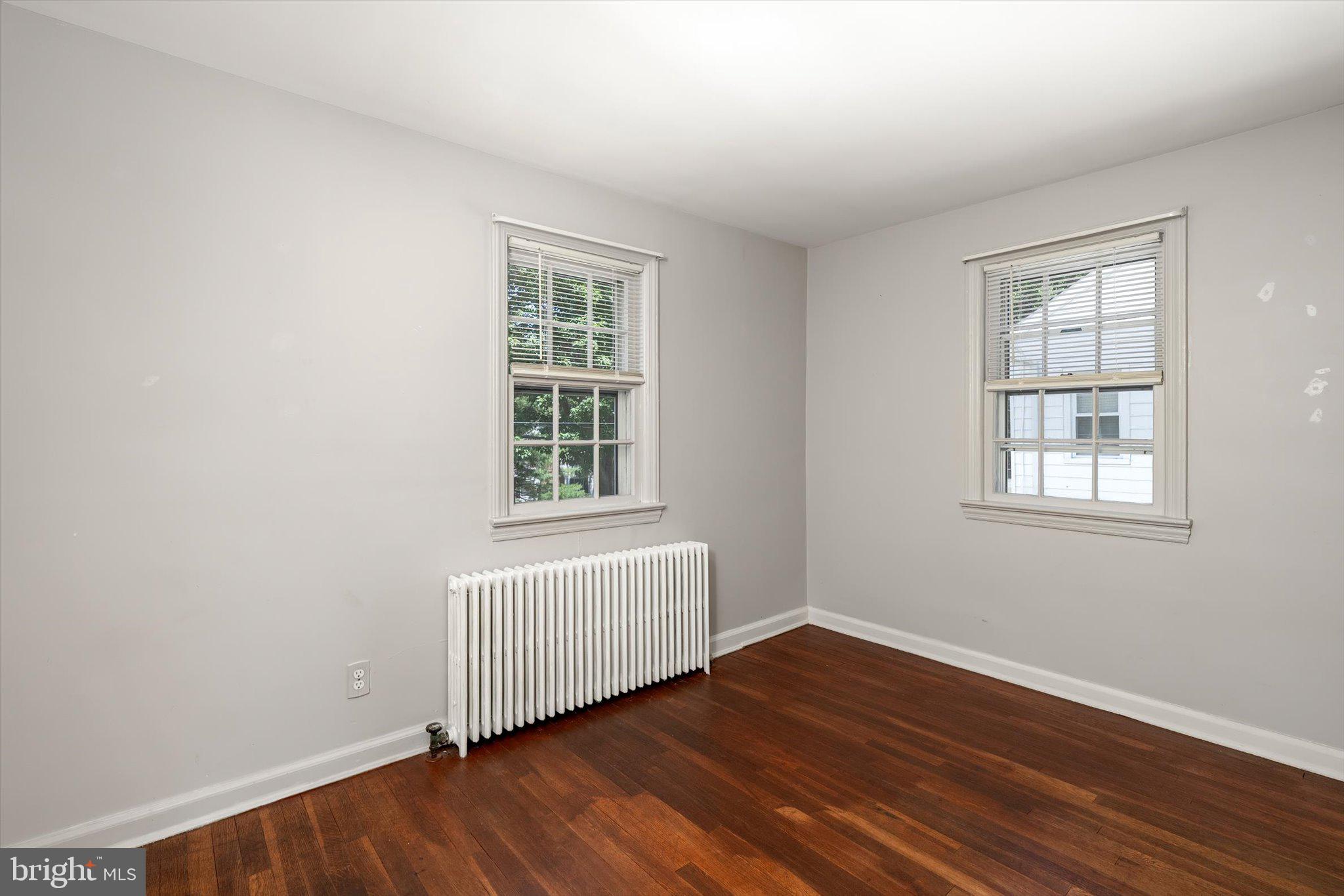 16 Station Road Cranbury, NJ 08512 - Photo 26 of 39 2nd Fl Bedroom 2
