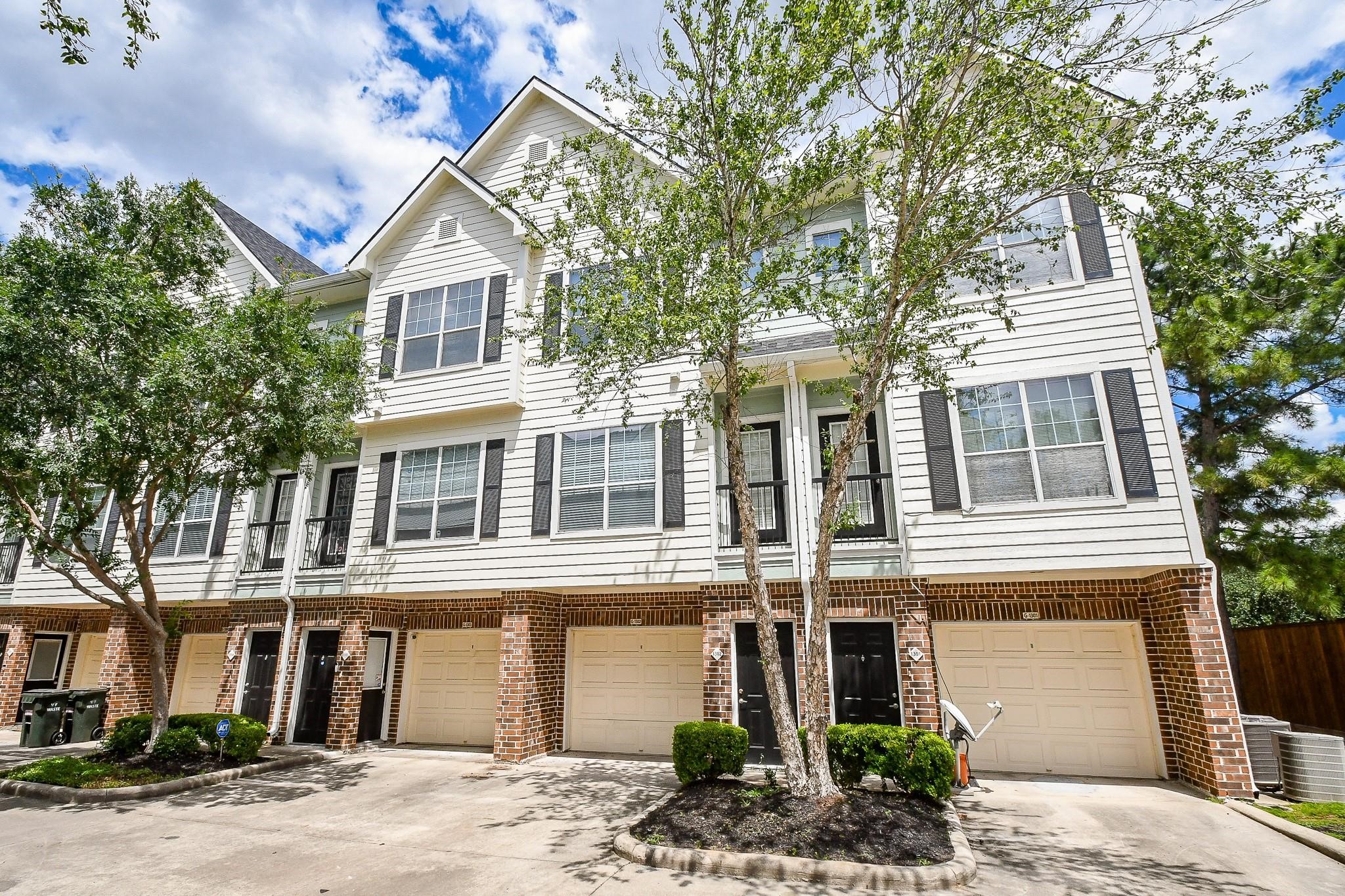 9200 Westheimer Road, Unit 1302 Houston, TX 77063 - Photo 4 of 20