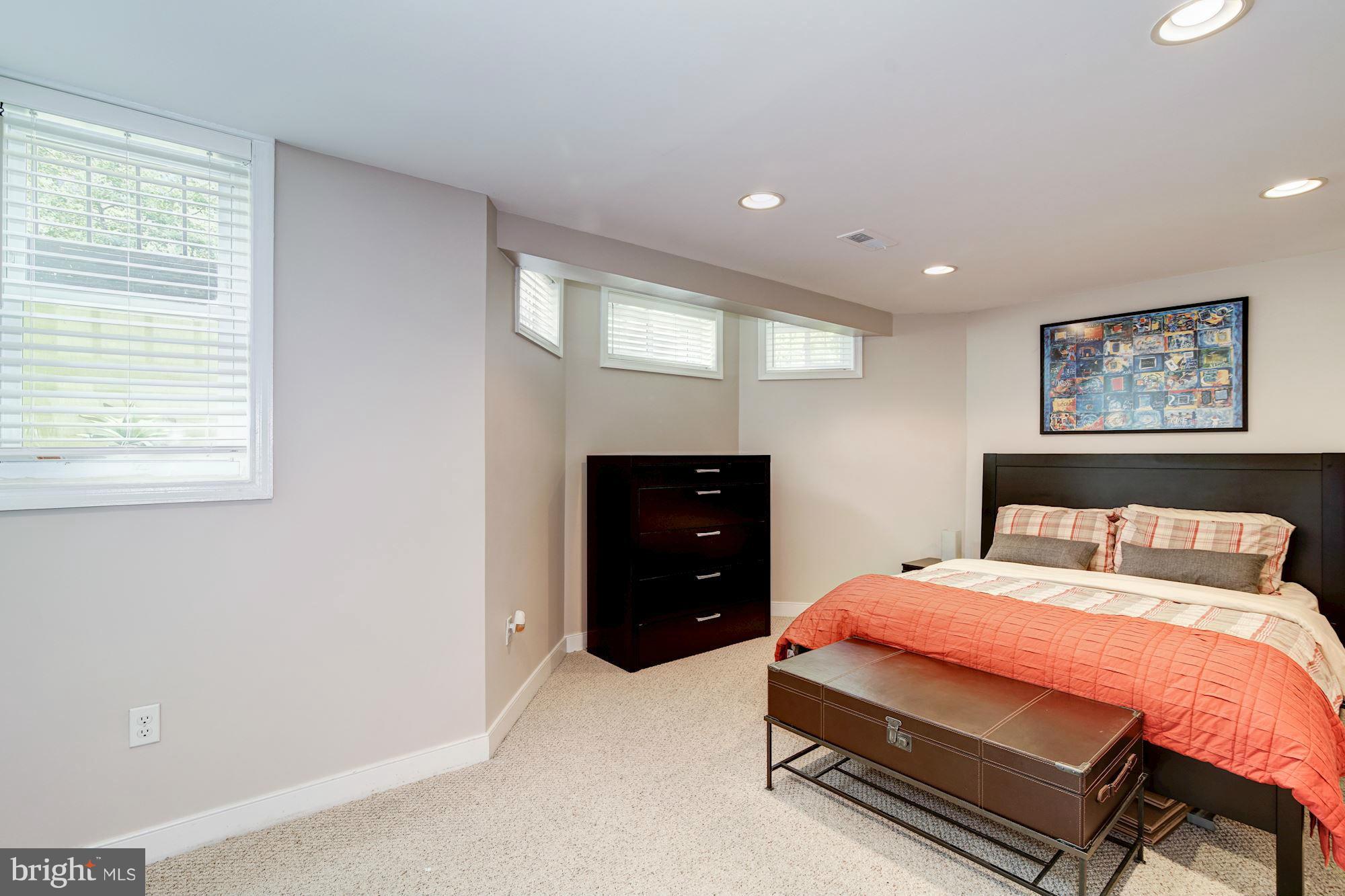 1421 Columbia Road Northwest, Unit B1 Washington, DC 20009 - Photo 11 of 18 Bedroom (Master)