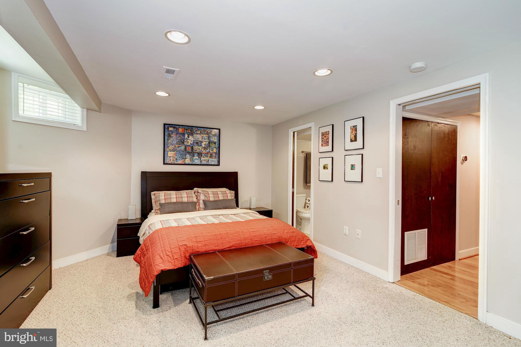1421 Columbia Road Northwest, Unit B1 Washington, DC 20009 - Photo 10 of 18 Bedroom (Master)