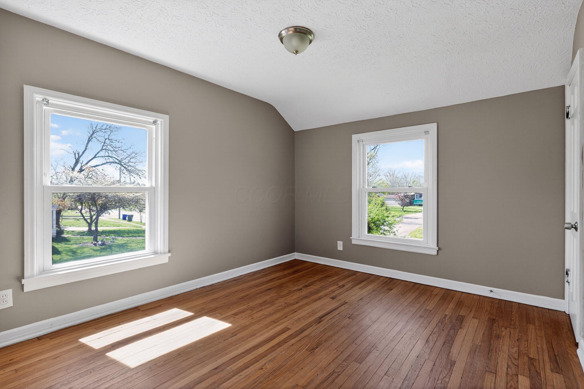 600 South Hampton Road Columbus, OH 43213 - Photo 10 of 30