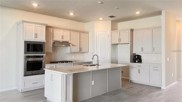 $1,150,000 | 10331 Parkview Reserve Lane, Orlando, FL 32836