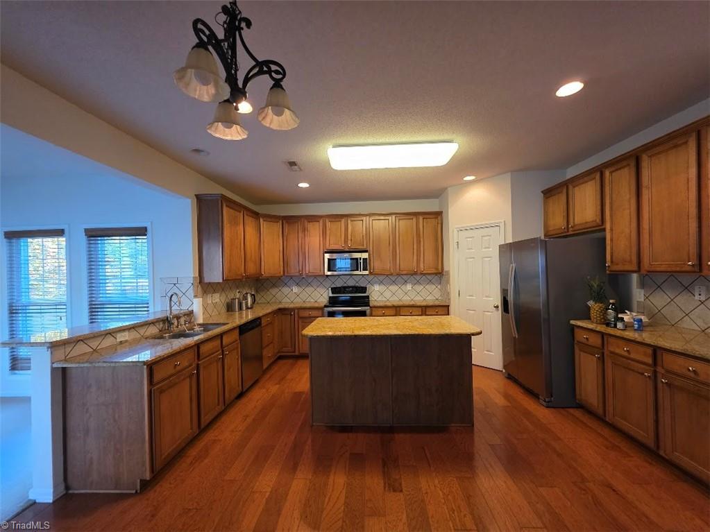 3821 Tonsley Place High Point, NC 27265 - Photo 8 of 23