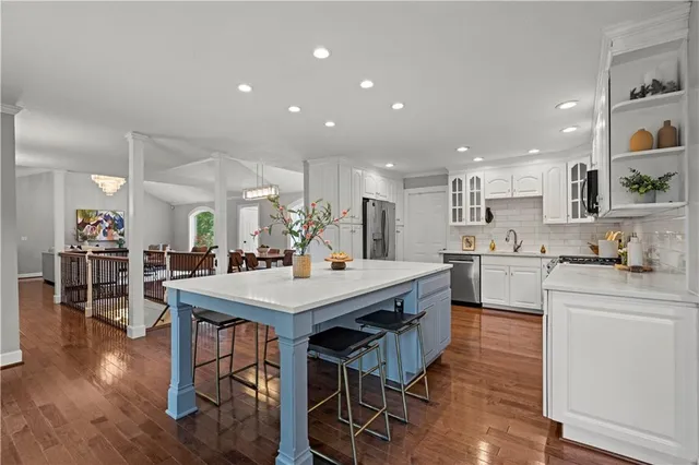 $945,000 | 2004 West 97th Street, Leawood, KS 66206